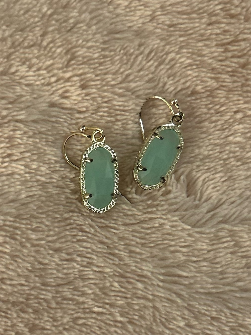 Kendra Scott Gold-Trim Mint Green Oval Drop Earrings